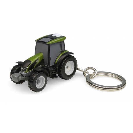 Valtra G135 - Metallic Green keyring